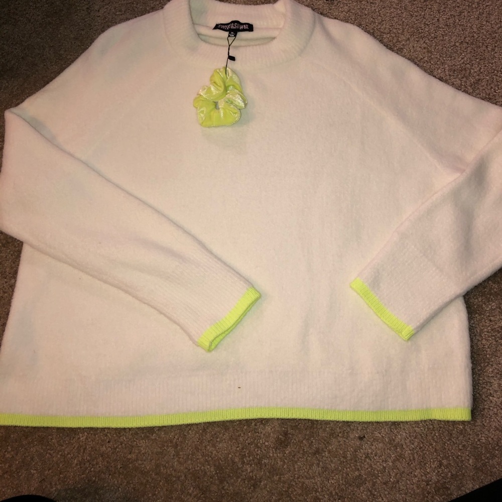 Brand new juniors XL soft fuzzy sweater